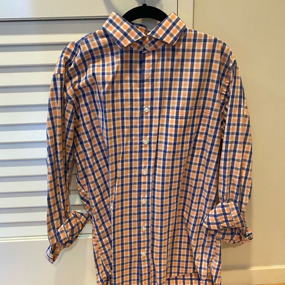 Neiman Marcus size 17neck slim fit